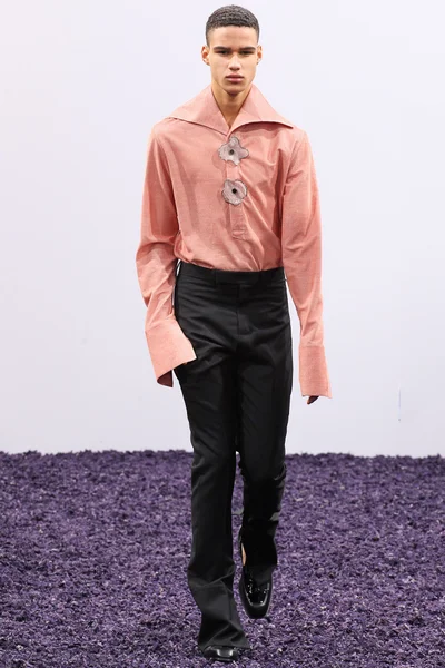 Look 30
